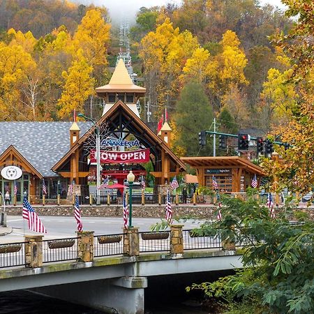 Macys Hideaway Villa Sevierville Exteriör bild
