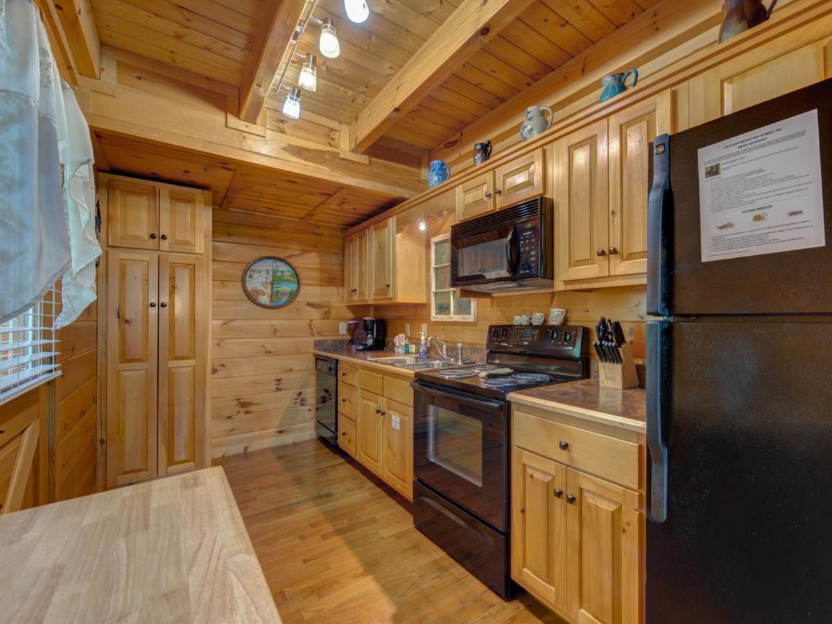 Macys Hideaway Villa Sevierville Exteriör bild