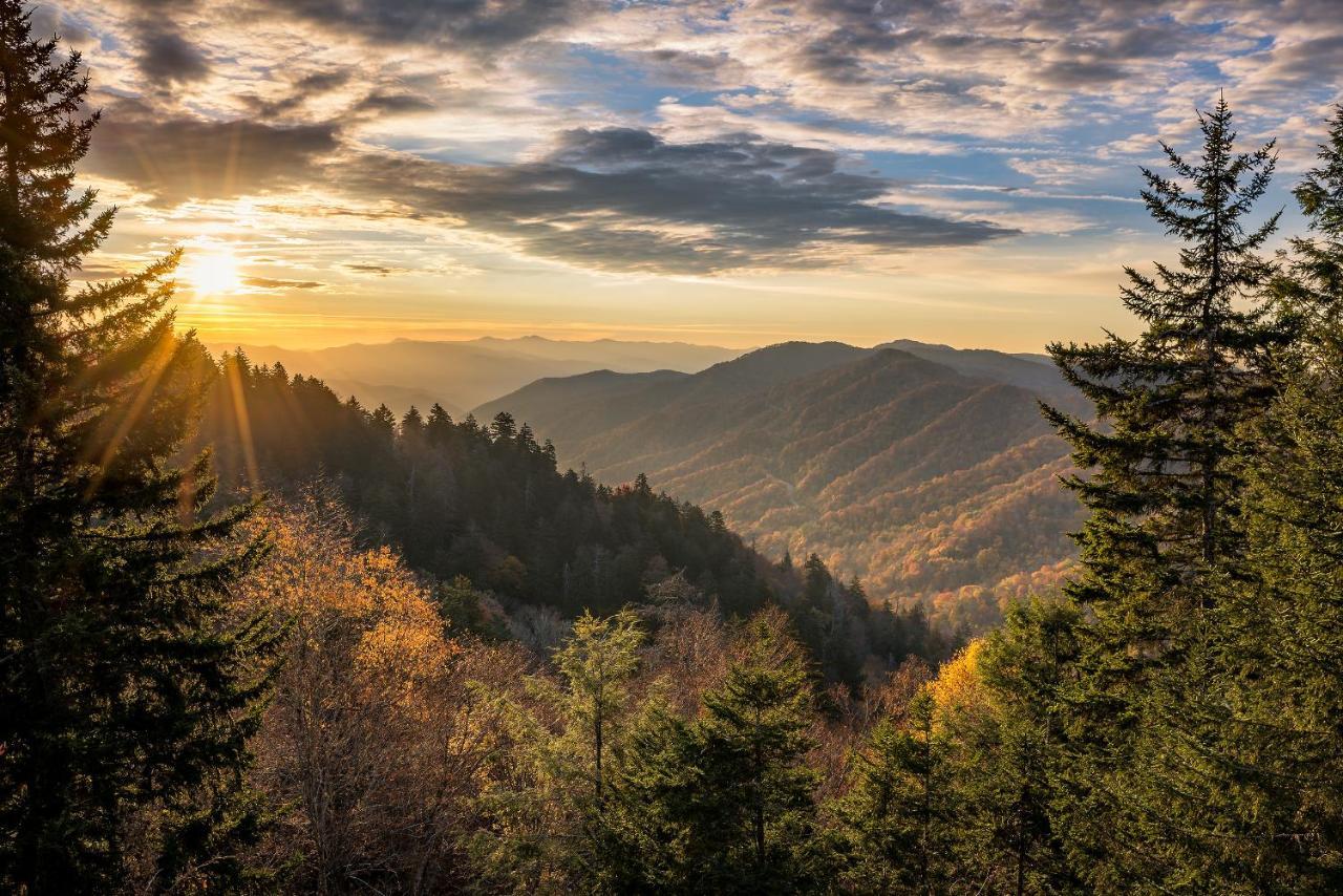 Macys Hideaway Villa Sevierville Exteriör bild